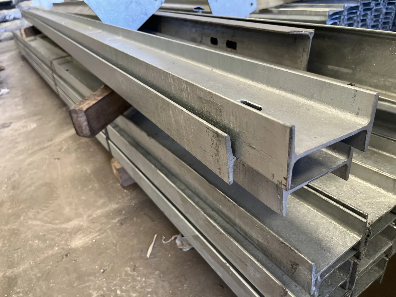 Traditional Dig-In RSJ Post - 3.0m - Galvanised